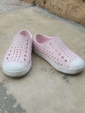 Native Shoes Jefferson Slip On Shoes Light Pink Child 7